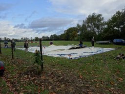 9a Opbouwen Feesttent